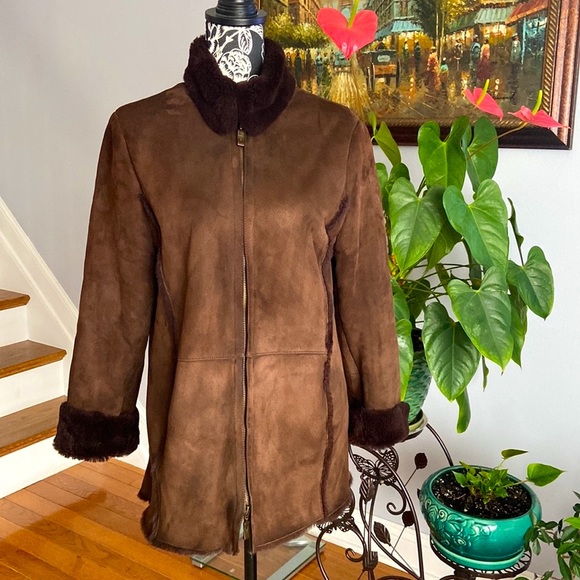 Lamb shearling jacket - Picture 2 of 14